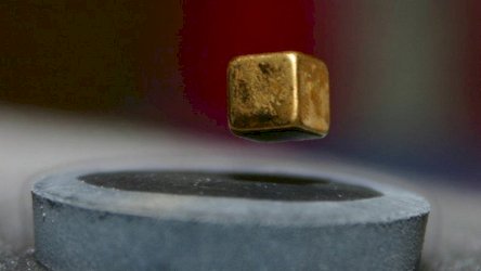 naucnici-rastezu-metal-da-bi-otkrili-gde-je-prekidac-za-superprovodljivost