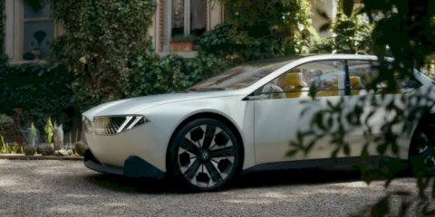 bmw-i-mercedes-lansiraju-novi-koncept-elektricnog-vozila